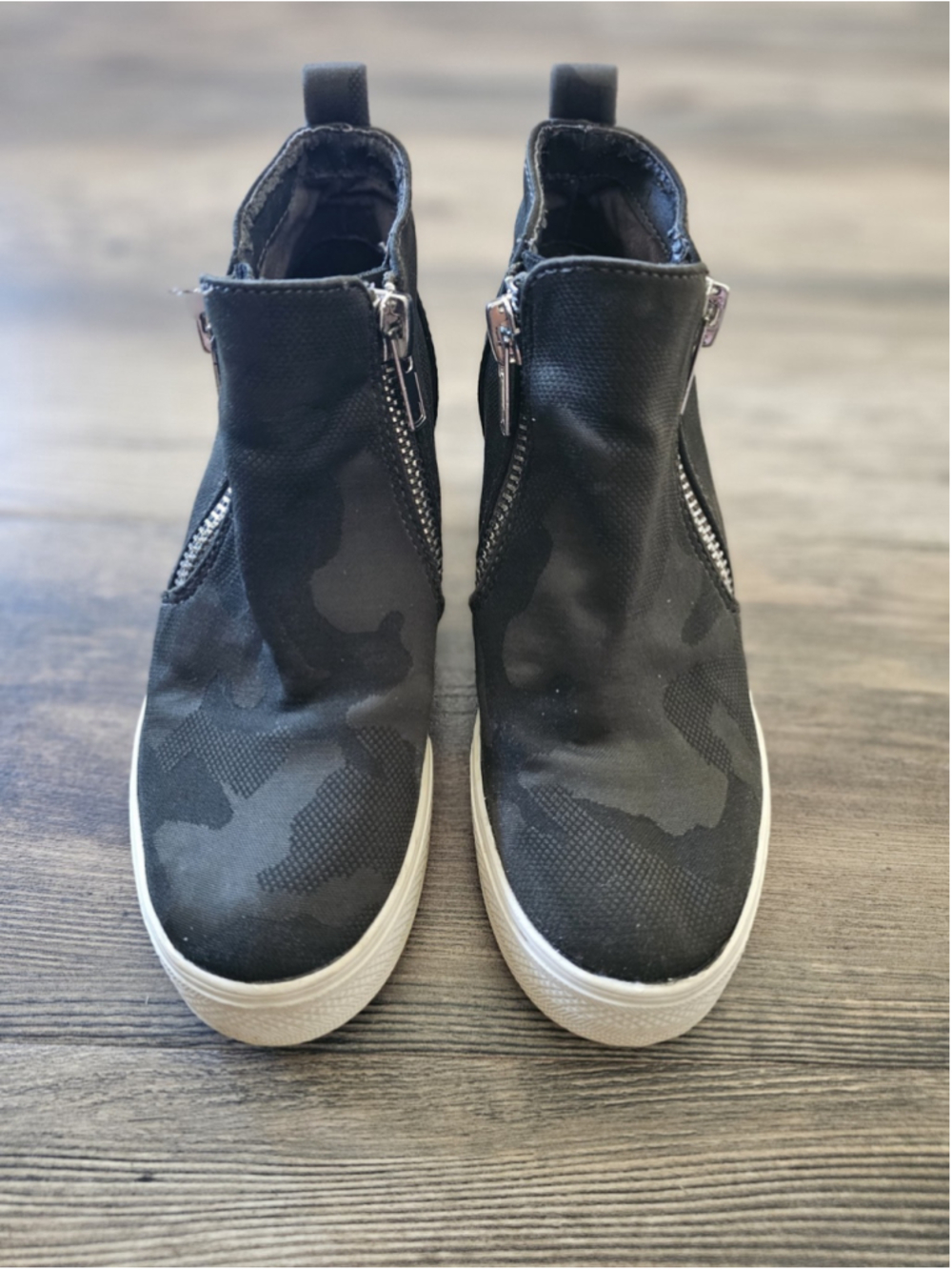 Y2K Grunge Steve Madden Camo Hidden Wedge Sneakers Double Zip Women's 6.5